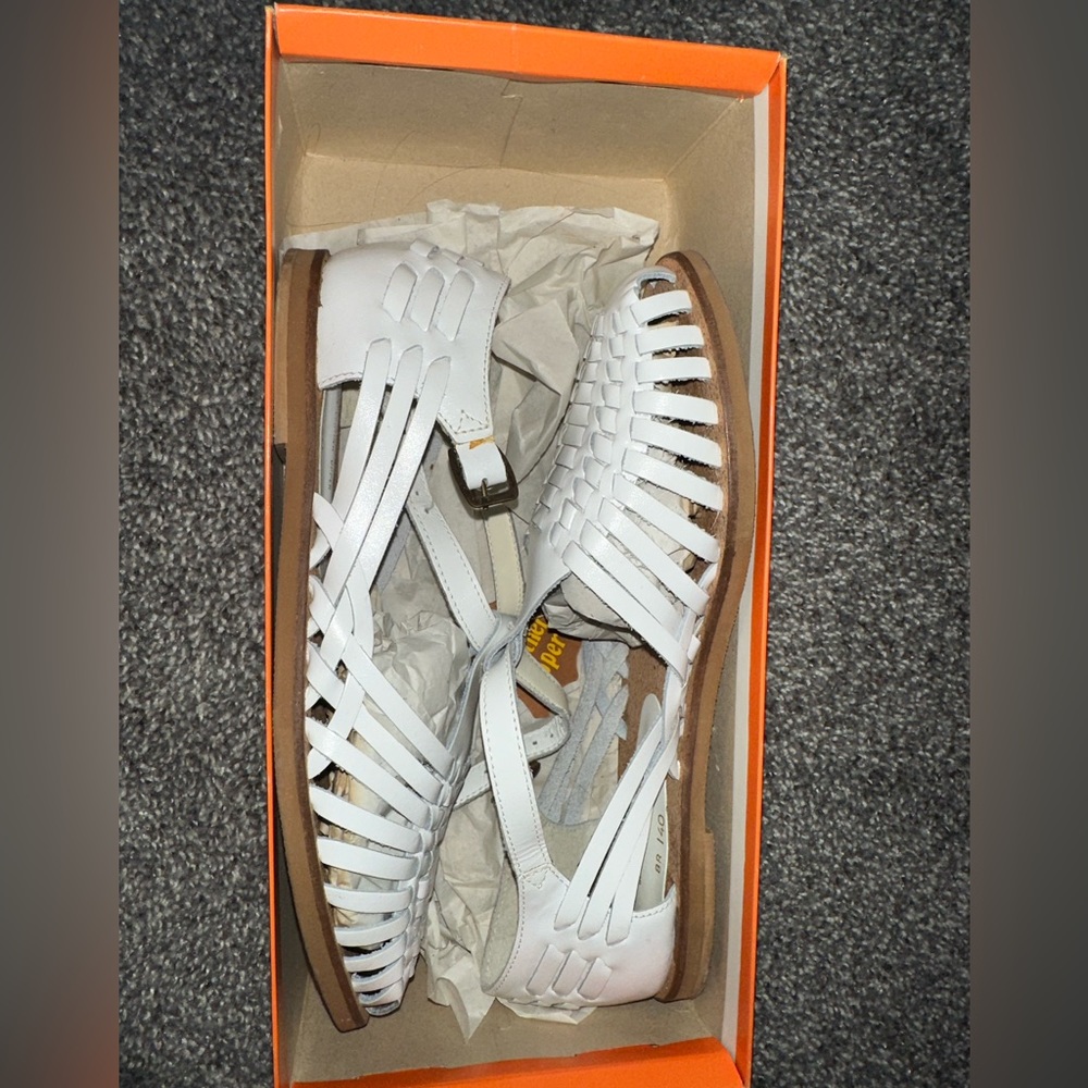 Brand new Huraches by Chesapeake white sandals